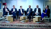 Von links: Ex-ORF-Managerin Petra Höfer, Ex-ProSiebenSat.1Puls4-Geschäftsführer Markus ...