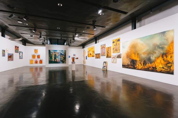 Ausstellungsansicht „My World on Fire“ im kunsthaus muerz