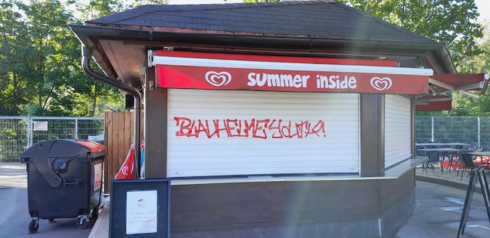Auch die Gastronomie wurde beschädigt.