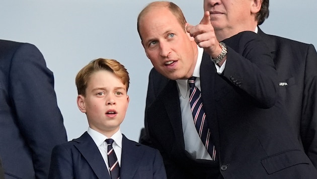 Sohnemann George begleitet Papa William immer mal wieder ins Stadion – vielleicht auch in ...