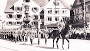 Parade deutscher Soldaten nach dem Anschluss ans Dritte Reich in Dornbirn: Die ...