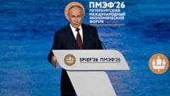 Putin am Freitag bei seiner Rede in St. Petersburg