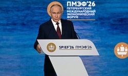 Putin am Freitag bei seiner Rede in St. Petersburg