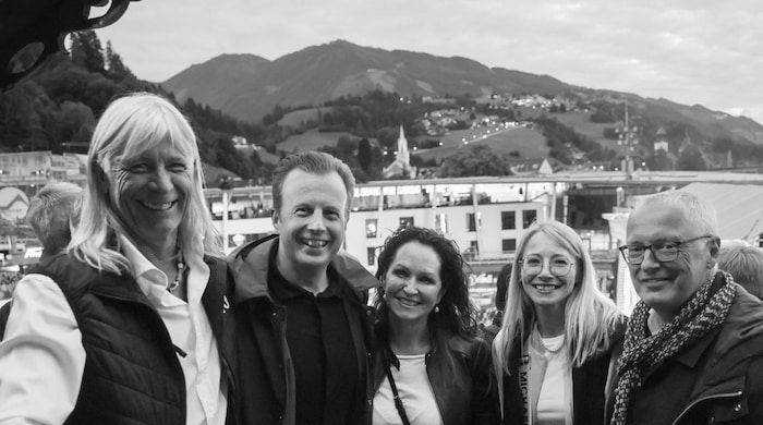 Tenne-Friends-Betreuer Sepp Spielbichler, Kultur- und Gesundheitslandesrat Karlheinz Kornhäusl ...