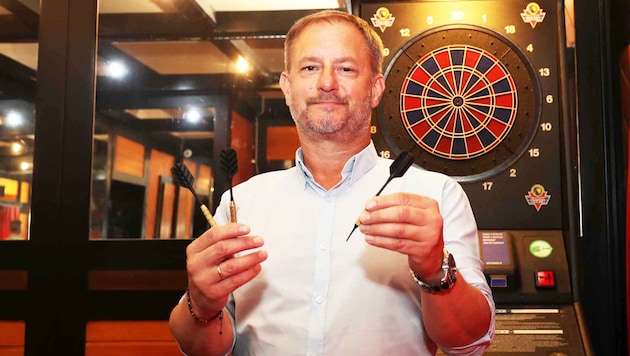 Normalerweise schießt er mit Worten, im „Krone“-Interview sogar mit Pfeilen: Burgenlands ...