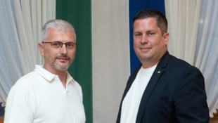 Die neue ÖVP-Gemeindespitze mit Vizebürgermeister Wolfgang Weixelbraun und Bürgermeister Markus ...