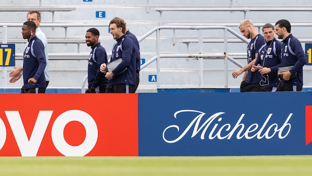 David Alaba (l.) blieb am Samstag im Fitnesszelt.