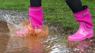 30 bis 100 Liter Regen pro Quadratmeter: Schirm, Regenjacke und Gummistiefel sind kommende Woche ...