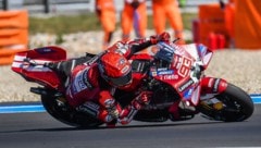 Marc Márquez holt sich den Sieg in Ungarn.