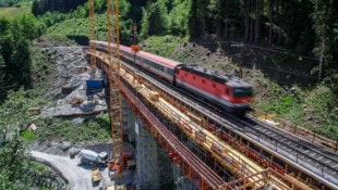 Der Verkehr rollt während der Arbeiten bis zum Februar 2027.