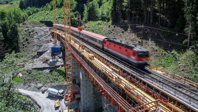 Der Verkehr rollt während der Arbeiten bis zum Februar 2027.