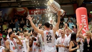 Titelparty in der Walfersamhalle in Kapfenberg – aber die Infrastruktur wird zum Problem.