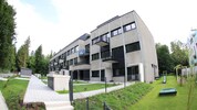 Das alte Labor-Gebäude der Uni wurde im Kern saniert. 36 Wohnungen werden in bester Lage ...