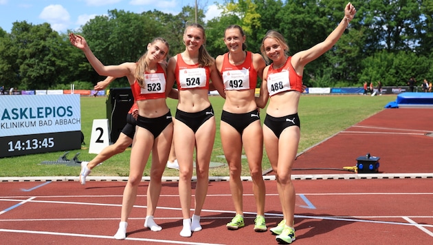 Österreichs Frauen-Staffel mit Vogel, Willhuber, Dlauhy, Bredlinger