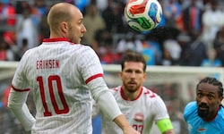 Christian Eriksen brach am Sonntag erneut auf dem Platz zusammen.