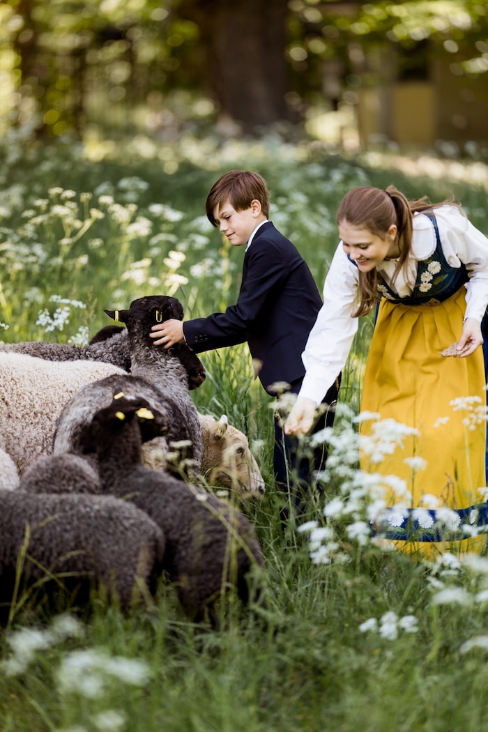 Oscar und Estelle beim Fotoshooting für den Nationalfeiertag