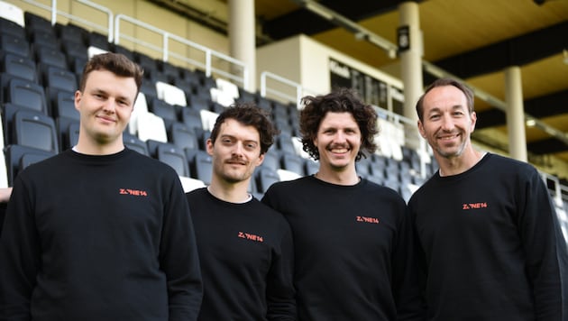 zone14 Co-Founder (v.l.)Tobias Gahleitner, Lukas Grömer und Simon Schmiderer mit Manuel ...