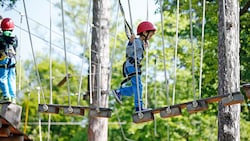 Die Erlebniswelt Kahlenberg bietet Klettergarten, 3D-Bogenschießen und Mountainbiking.