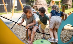 Unter anderem sorgen die Freispielflächen in Kindergärten für Diskussionen.