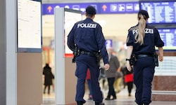 Zeugen riefen an jenem November-Tag im Hauptbahnhof Salzburg die Polizei.