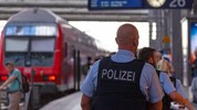 Im Salzburger Hauptbahnhof konnte der via EU-Haftbefehl gesuchte Tatverdächtige verhaftet ...
