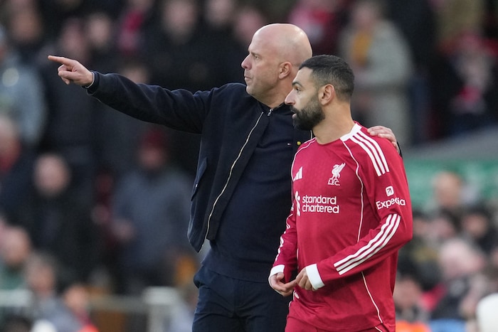 Arne Slot und Mohamed Salah