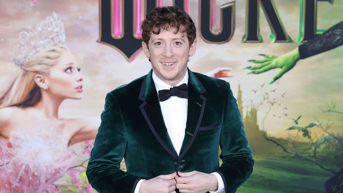 Ethan Slater bei der „Wicked“-Premiere