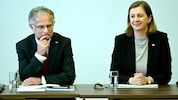 Finanzminister Markus Marterbauer (SPÖ) und Staatssekretärin Barbara Eibinger-Miedl sind ...
