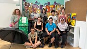 Auch Steinmetz Marco Pototschnig (2 v. l.) steht hinter diesem tollen Projekt der Klasse