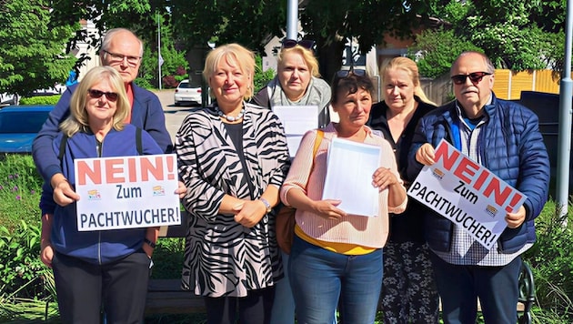 Die Hauptvertreter der Initiative, die nun einen Anwalt eingeschaltet hat.