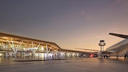 Blick in die Zukunft: Im Terminal 2, der derzeit nur im Winter geöffnet ist, wird es ab 2033 ...