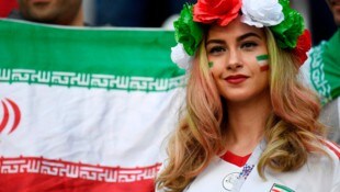 Iran Fans 