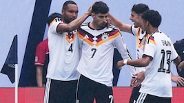 Die Deutschen haben nur einen Kicker im Kader, der bereits bei einer WM getroffen hat. 
