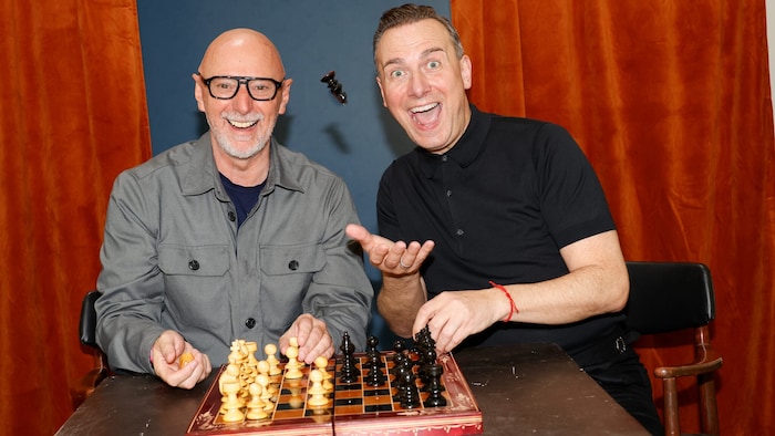 Schach matt für schlechte Gastro: Organisator Jürgen Pichler und der deutsche Star-Koch Tim Raue ...