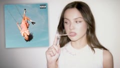 Sie inszeniert sich mal als Unschuld, dann wieder als Femme Fatale – Olivia Rodrigo lässt ...