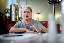 Karin Bergmann ist für zwei Sommer als Interimsintendantin bestellt, denkt aber auch die Saison ...