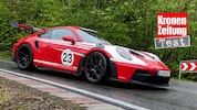 Der GT3 RS im Salzburg Design huldigt dem ersten Porsche-Sieg in Le Mans.