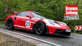Der GT3 RS im Salzburg Design huldigt dem ersten Porsche-Sieg in Le Mans.
