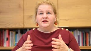 APA/HELMUT FOHRINGER Sozialministerin Korinna Schumann