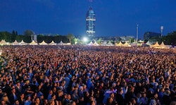 Das Donauinselfest zieht jedes Jahr traditionell zwischen 2,5 und 3 Millionen Besucher an. Damit ...