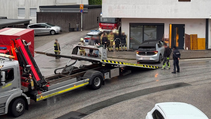 Das Auto wurde abgeschleppt.