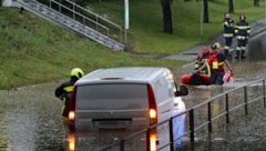 Menschenrettung bei einer Unterführung in Knittelfeld