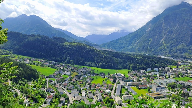 Ausblick vom Montikel.