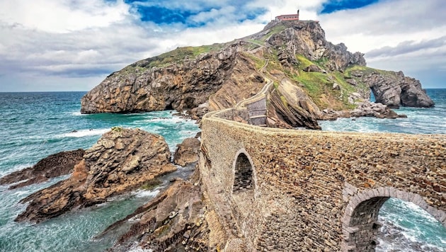 Gastelugatxe ist als Drehort der Fernsehserie „Game of Thrones“ bekannt geworden. Über eine ...