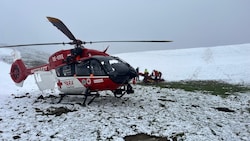 Mit dem Notarzthubschrauber RK-2 wurde der Schwerverletzte in die Klinik nach Murnau geflogen.