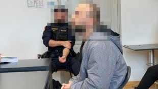 Der Angeklagte am Mittwoch vor Gericht
