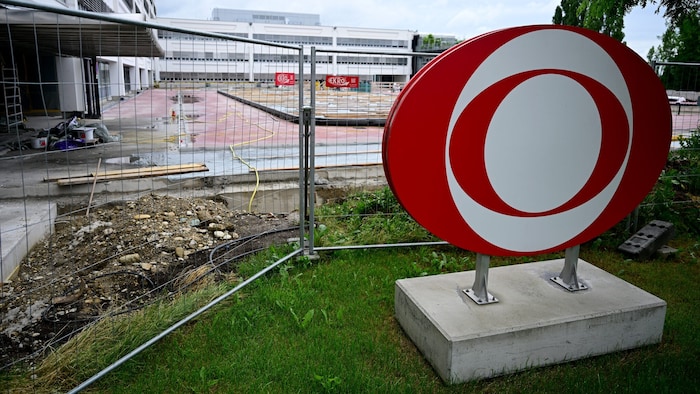 Buchstäblich wie redensartlich: Der ORF ist momentan eine ziemliche Baustelle.