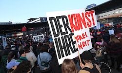 Szene von der „Kulturland retten“-Demo im März 2025 in Graz