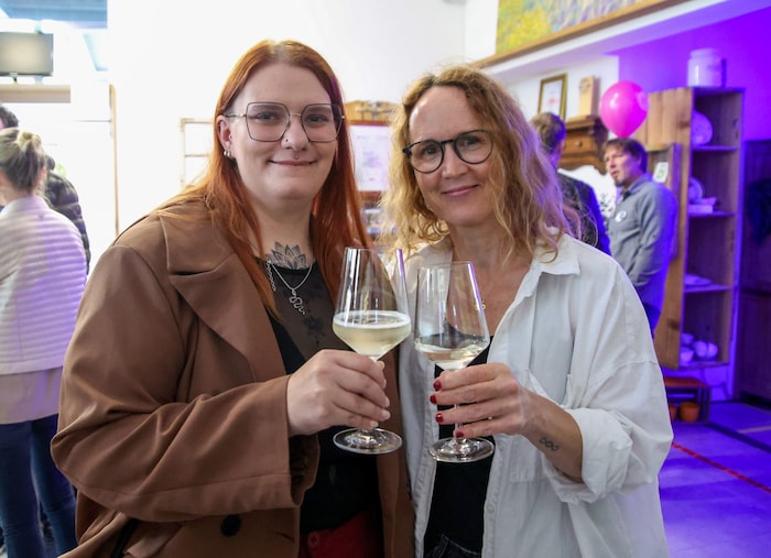 Kerstin Mundl (l.) schaffte mit ihrer Personalentwicklerin Petra Schwaiger den Weg aus der ...