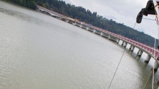 Viele Wehren waren am Mittwochabend im Einsatz, der Völkermarkter Stausee (Archivbild) wurde ...